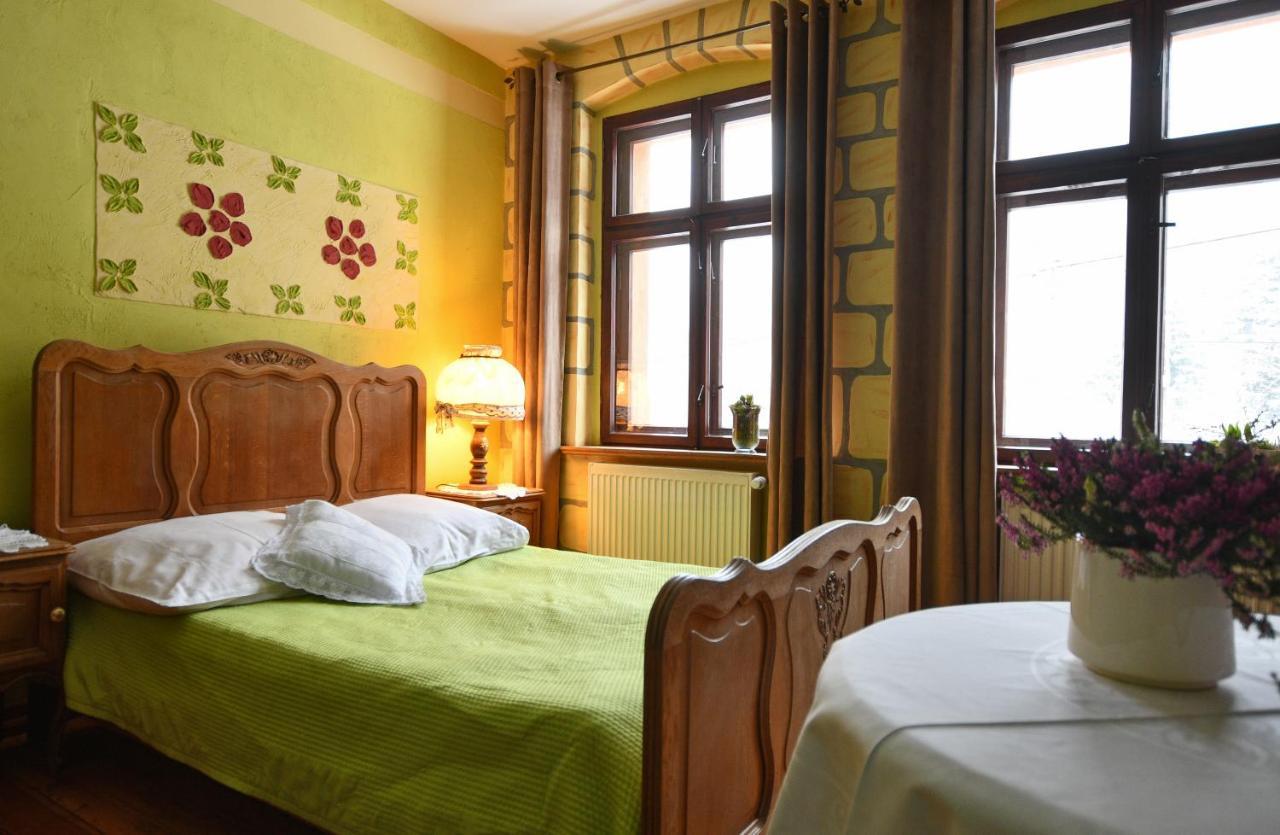 Villa Zacisze Trzech Gór Jedlina-Zdroj Exterior foto