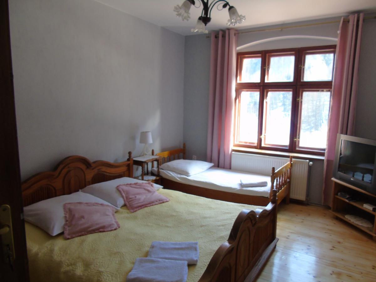 Villa Zacisze Trzech Gór Jedlina-Zdroj Exterior foto